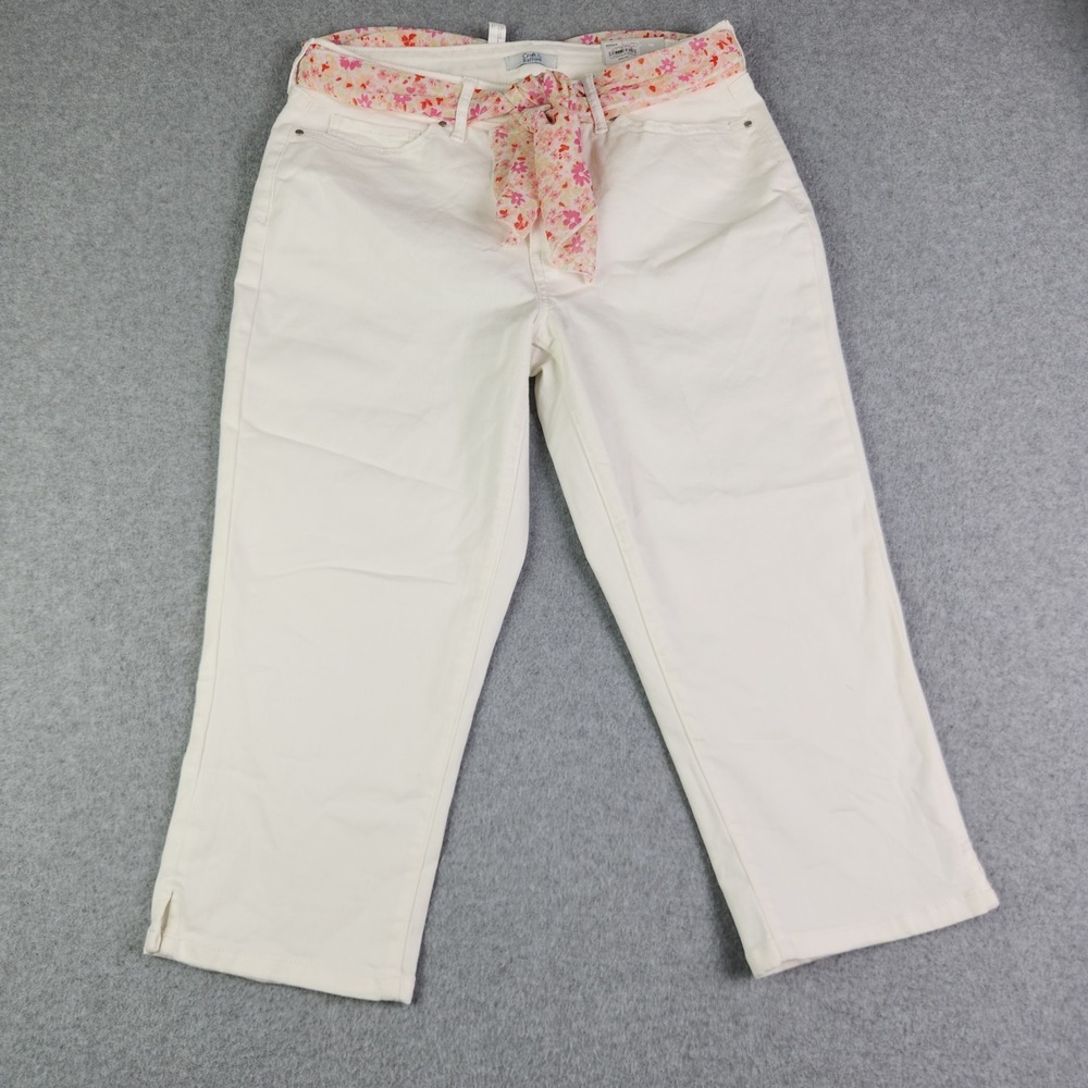 Croft & Barrow Capri Pants Women 8 White Floral Scarf Belt Mid Rise Straight Leg